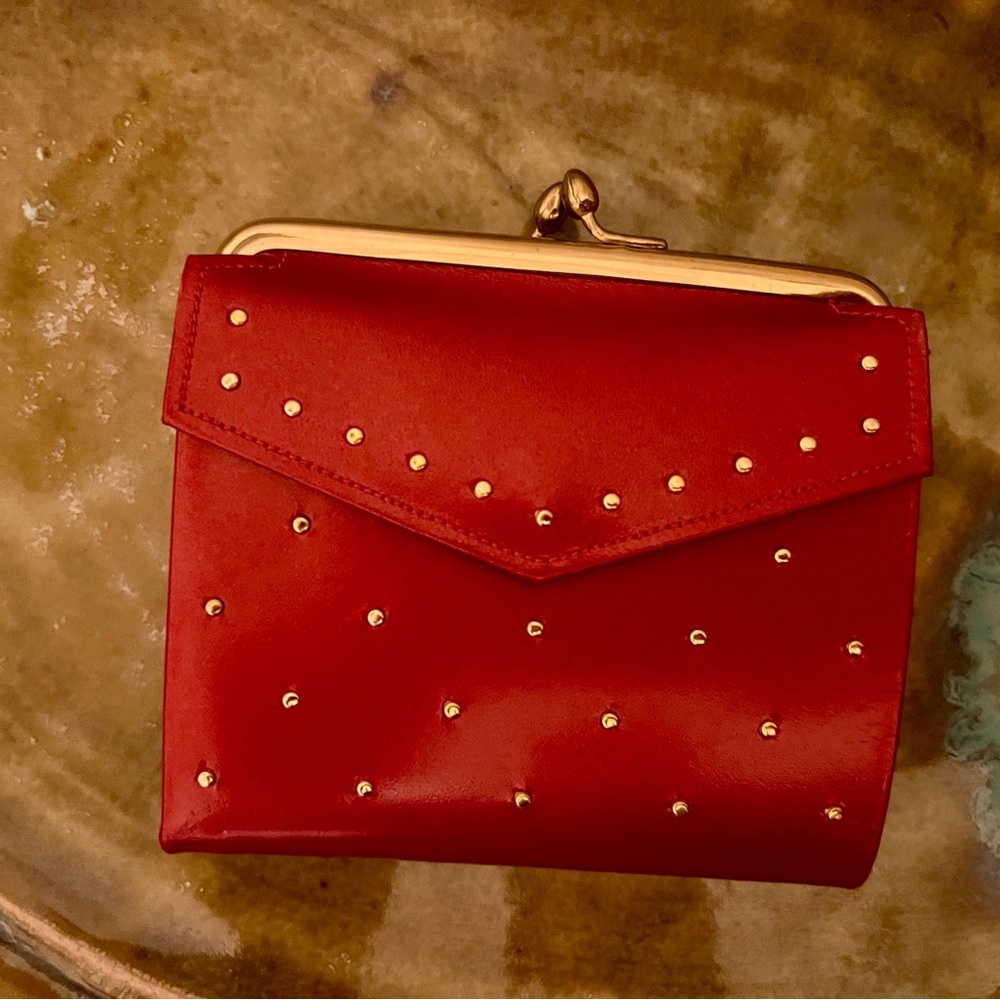 Princess Gardner luster glow leather vintage wallet